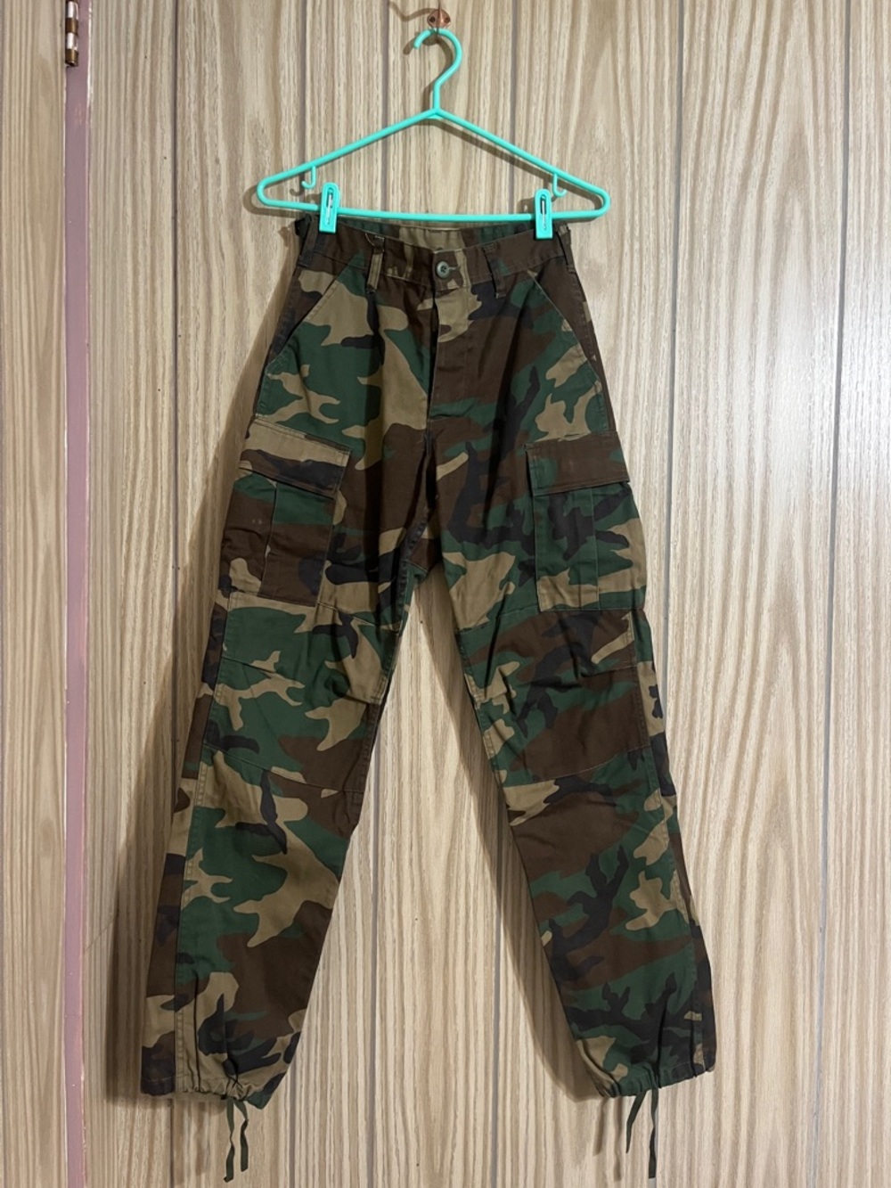 Vintage US Military Surplus Woodland Camo BDU Cargo Pants XS